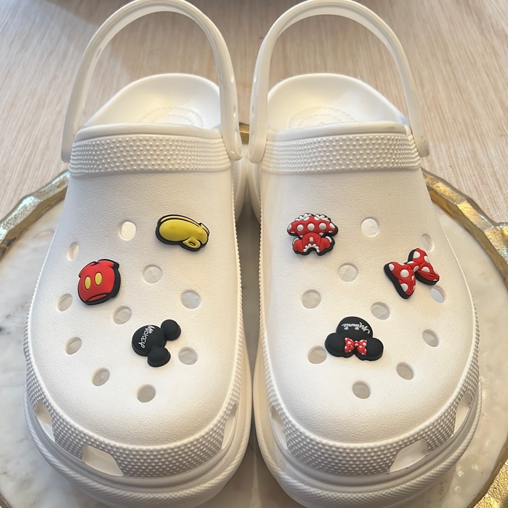 Croc wedges